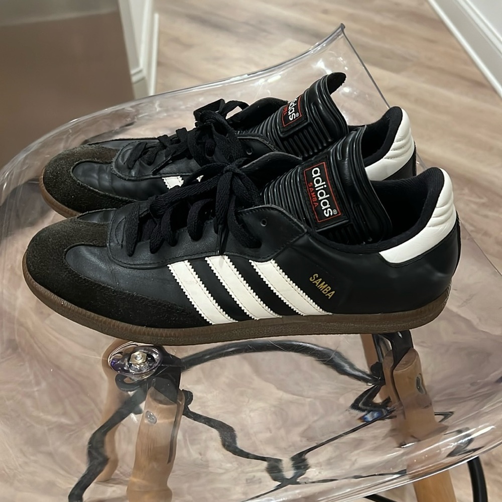 Men’s Adidas Sambas